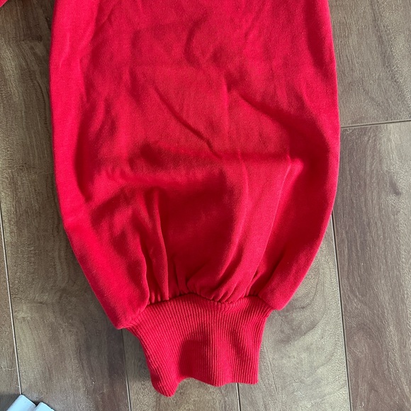 Cold shoulder bow sweater - Picture 4 of 7